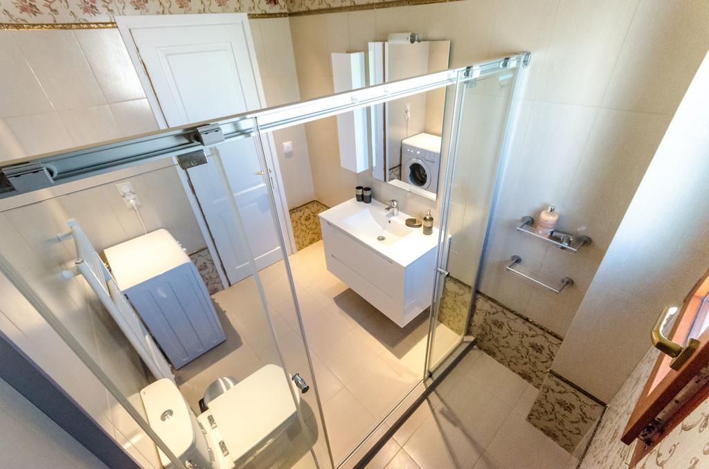 Leo - Unique Glyfada Apartment Athén Kültér fotó